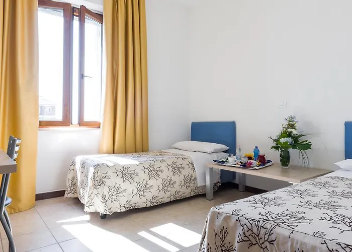 Rondine 3* Marinella di Sarzana