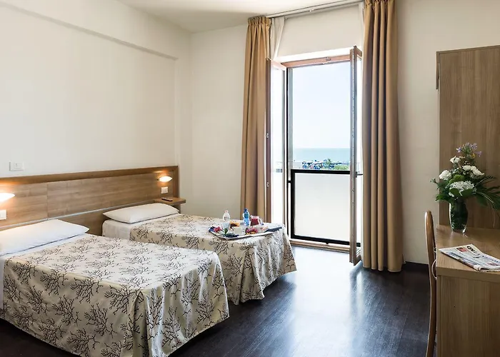 Rondine 3* Marinella di Sarzana
