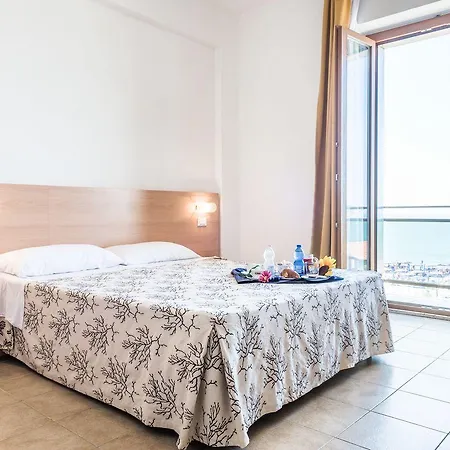 Hotel Rondine Marinella di Sarzana