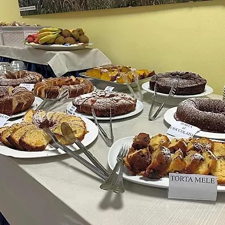 Rondine Hotel