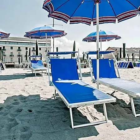 Hotel Rondine Marinella di Sarzana