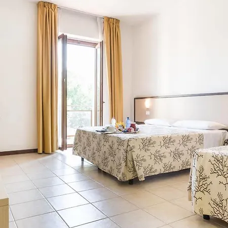 Hotel Rondine 3*