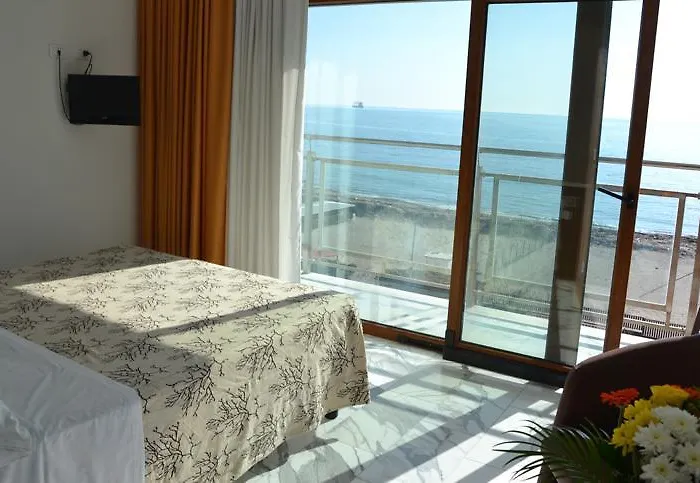 Rondine Hotel Marinella di Sarzana